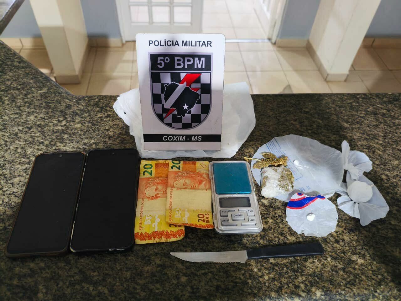 Imagem de compartilhamento para o artigo Homem é preso suspeito de tráfico e disk entrega de drogas em Coxim da MS Todo dia